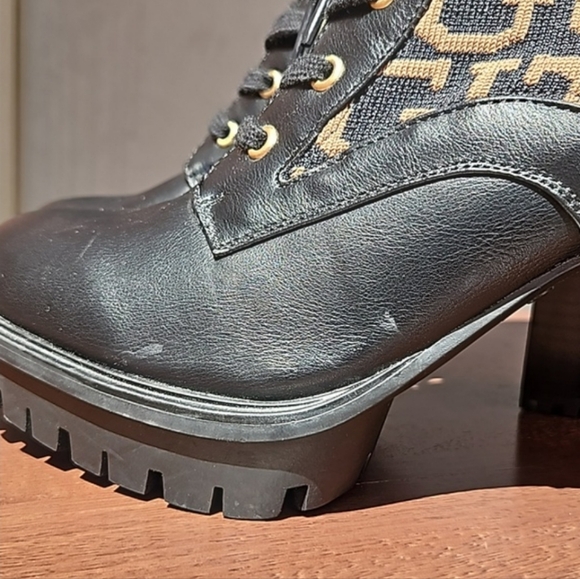 Guess grows ankle heel boots lace-up Size 10 - Picture 7 of 15